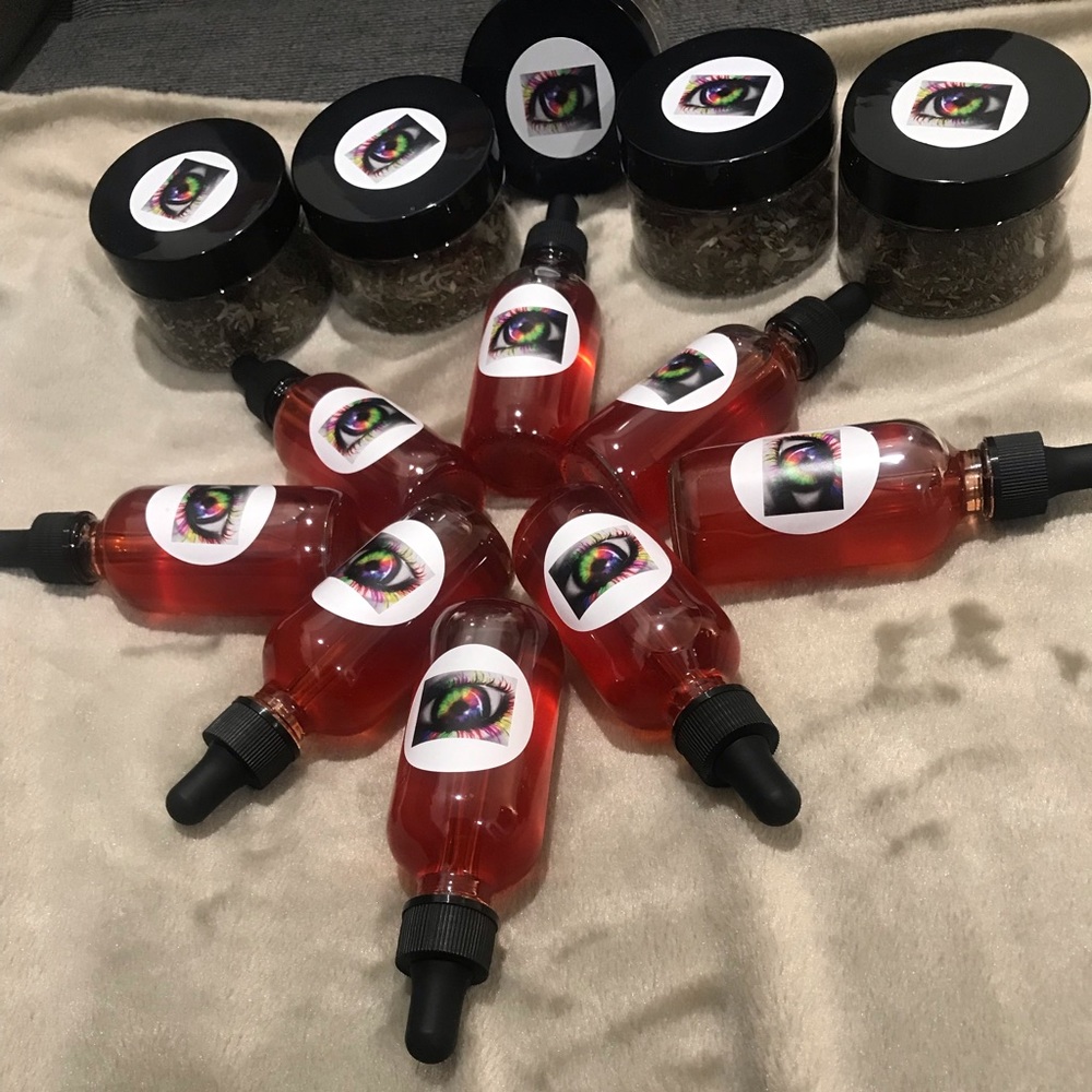 My Queens EYE all Natural Hair Growth Oil and Natural Bath Blends